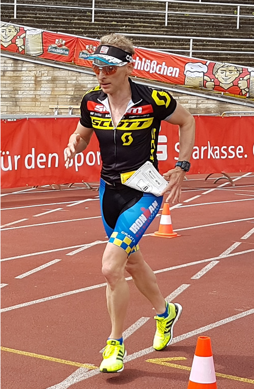 Jörg Tietze - Zieleinlauf beim OEM nach 42,195 km